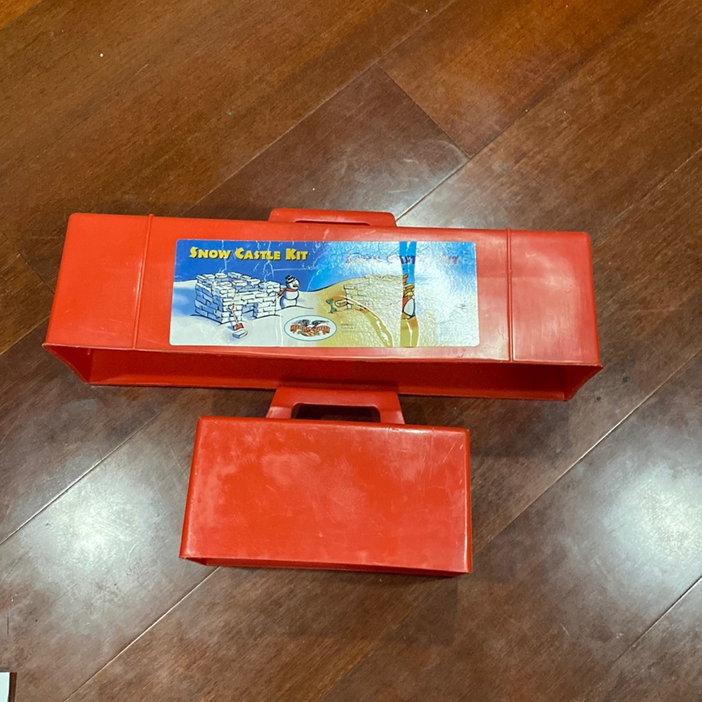 Flexible Flyer Snow & Sand Castle Set, Building Block, Brick, and Castle Molds